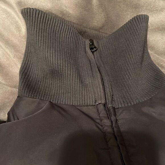 Vintage GAP 1990’s Black Quilted Zip Up Down Feather Puffer Warm Jacket Sz XS - Picture 10 of 10